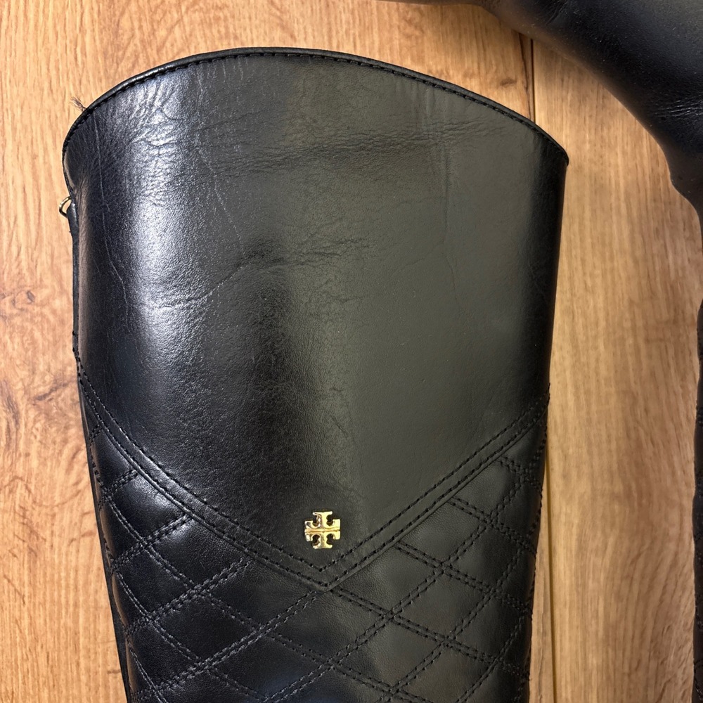 TORY BURCH Claremont Riding Boots Womens Black Size 8.5 Quilted Leather Back Zip - Picture 8 of 13